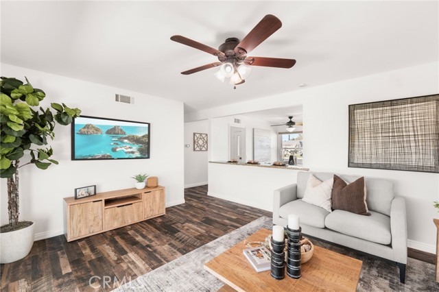 Detail Gallery Image 16 of 44 For 6661 Yucca Ave, Rialto,  CA 92376 - 3 Beds | 2 Baths