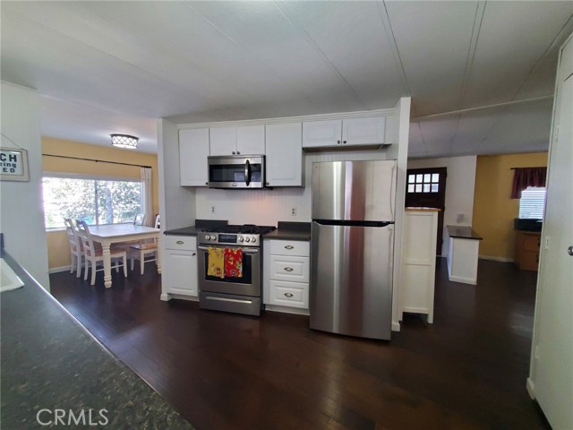 16274 Vasquez Canyon Road, Canyon Country CA: https://media.crmls.org/medias/c4d4604a-74ea-4bb8-8ce4-9ee117d4f59f.jpg