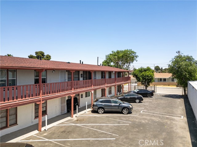 Detail Gallery Image 2 of 33 For 44921 Trevor, Lancaster,  CA 93534 - – Beds | – Baths