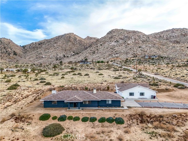 Detail Gallery Image 1 of 75 For 7955 Wesley Rd, Joshua Tree,  CA 92252 - 3 Beds | 2 Baths