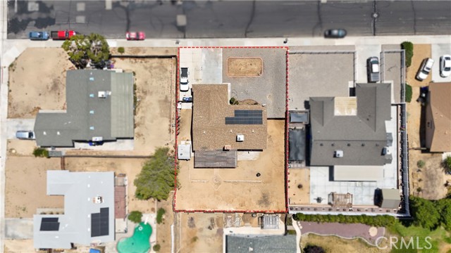 16850 Hidden Creek Drive, Victorville CA: https://media.crmls.org/medias/c4d47f0f-4ded-440a-8c7c-2cfce4b13a9f.jpg