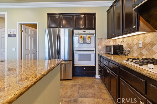Detail Gallery Image 7 of 36 For 16673 Carob Ave, Chino Hills,  CA 91709 - 5 Beds | 3 Baths