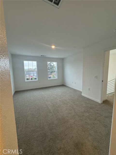 Detail Gallery Image 16 of 27 For 8315 Gabrielino Ct, Rancho Cucamonga,  CA 91730 - 3 Beds | 2/2 Baths