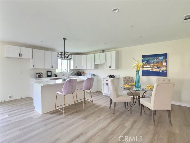 378 W Rosa Parks Road, Palm Springs CA: https://media.crmls.org/medias/c4d6be04-6830-4f21-8ed9-cb40c3d92ea0.jpg