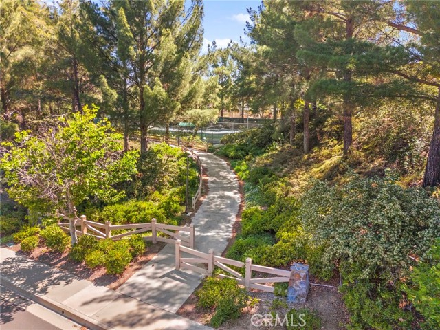 27054 Riversbridge Way, Valencia CA: https://media.crmls.org/medias/c4d7120c-519a-4813-bd9e-6477de5a7ef1.jpg