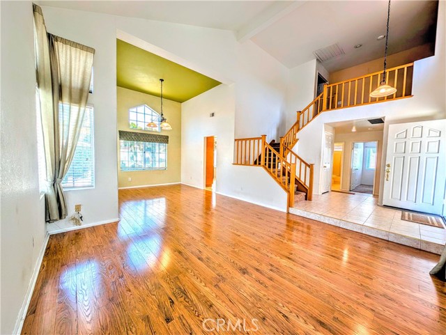 7754 Fox Tail Court, Highland CA: https://media.crmls.org/medias/c4d778e1-66eb-4782-b79a-71254039a17d.jpg
