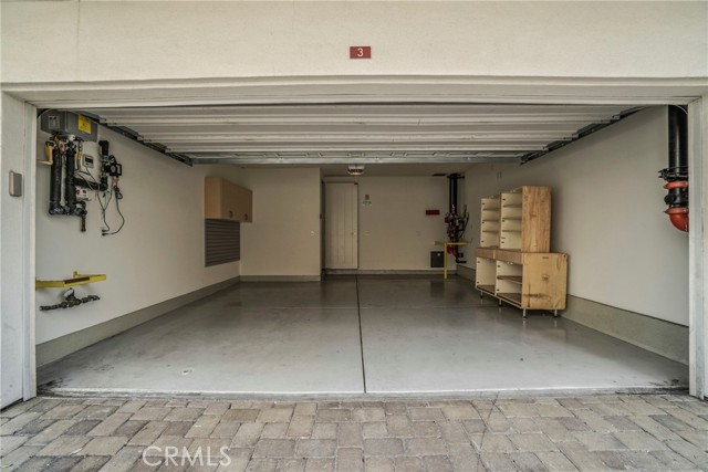 Detail Gallery Image 33 of 40 For 12695 Sandhill Ln #3,  Playa Vista,  CA 90094 - 3 Beds | 2/1 Baths