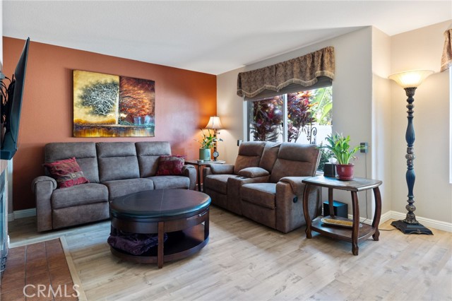 Detail Gallery Image 15 of 55 For 27 Calle Verano, Rancho Santa Margarita,  CA 92688 - 4 Beds | 2/1 Baths