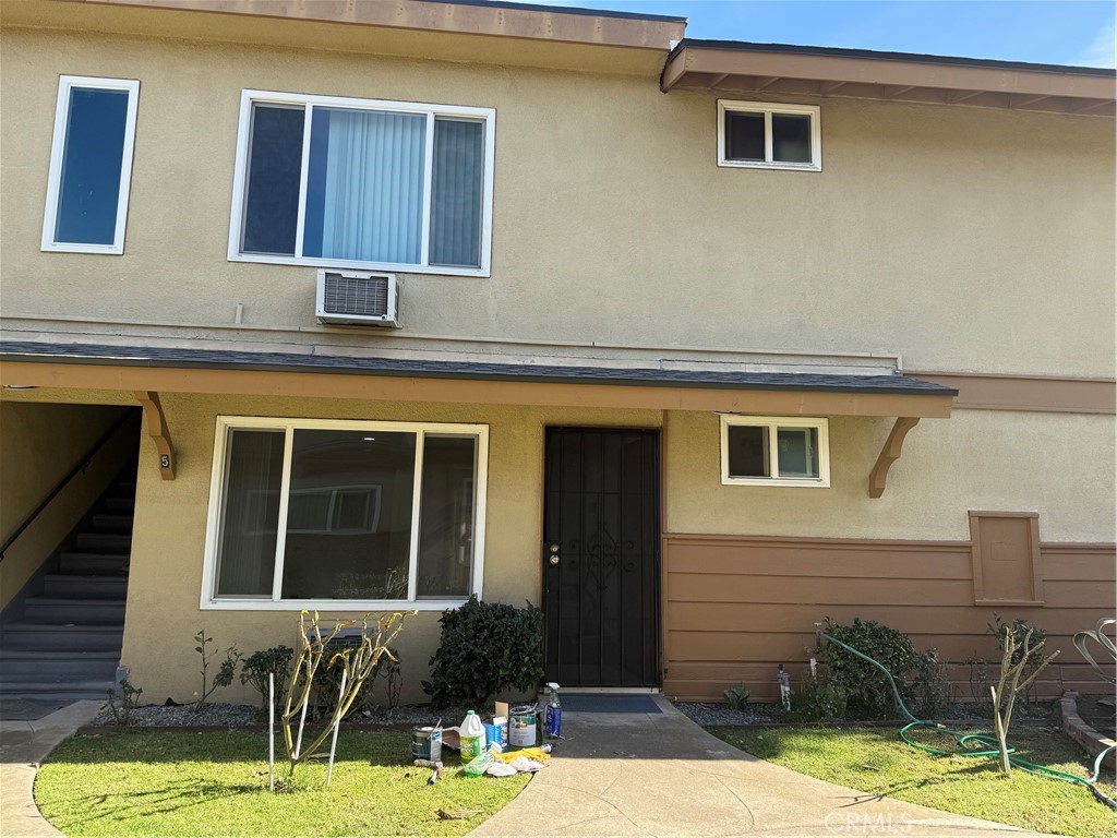 3523 W Del Monte Drive #3