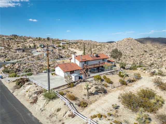 Detail Gallery Image 65 of 75 For 6107 Mandarin Rd, Yucca Valley,  CA 92284 - 3 Beds | 3/1 Baths