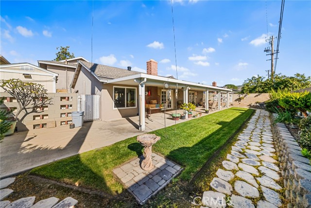 Detail Gallery Image 21 of 39 For 4024 E Del Valle, Orange,  CA 92869 - 5 Beds | 3 Baths