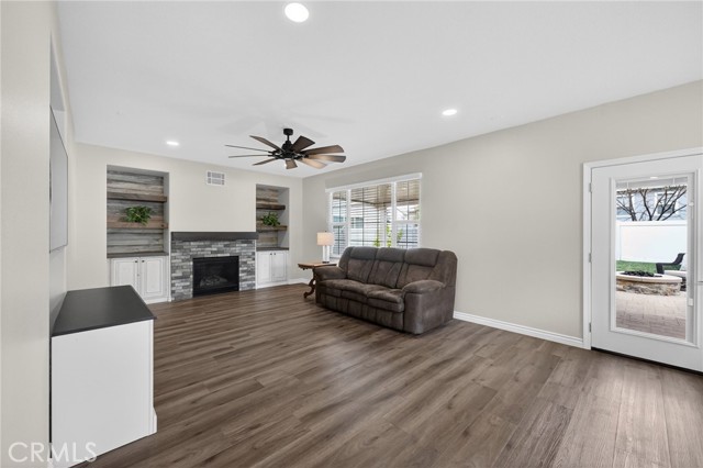 Detail Gallery Image 11 of 75 For 46267 Sawtooth Ln, Temecula,  CA 92592 - 4 Beds | 3 Baths