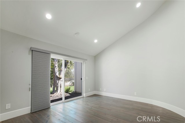 5081 Gateway Road, Rancho Cucamonga CA: https://media.crmls.org/medias/c4d97ee3-9961-414e-8436-8c86863aa840.jpg