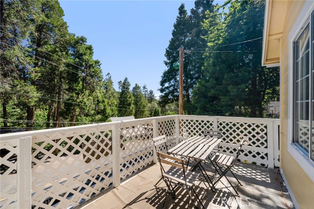 Detail Gallery Image 20 of 22 For 23339 Seeley Way, Crestline,  CA 92325 - 2 Beds | 2 Baths