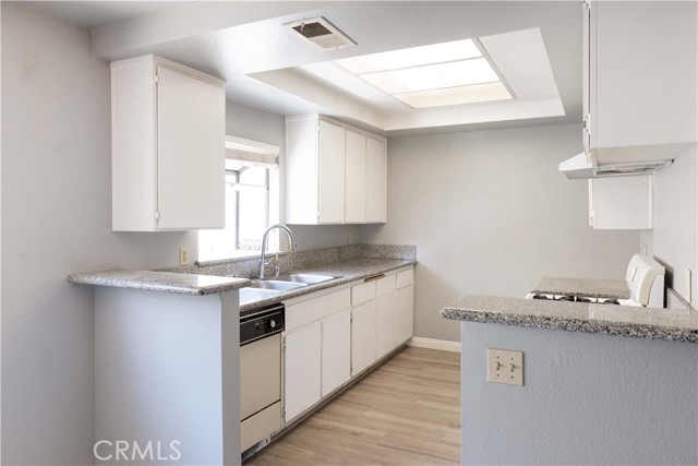 Detail Gallery Image 7 of 18 For 4000 Stewart Ave #22 #22,  Baldwin Park,  CA 91706 - 2 Beds | 1/1 Baths