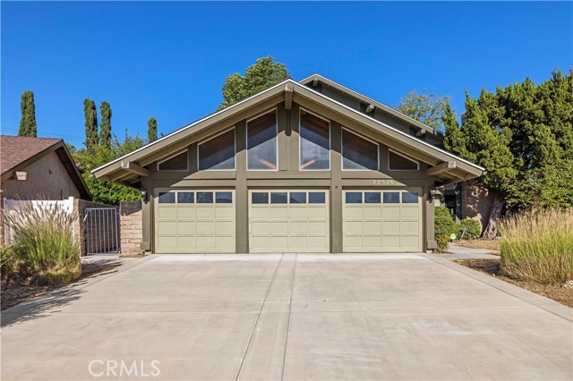 22526 Napa St, West Hills CA: https://media.crmls.org/medias/c4da66f9-aa98-471b-a30d-3cf82940534d.jpg