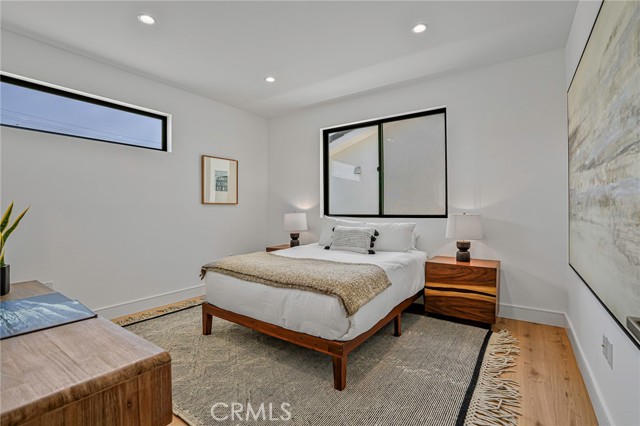 1003 S Prospect Ave, Redondo Beach CA: https://media.crmls.org/medias/c4db22cf-6c58-46ff-9c02-15dfd6708d2c.jpg