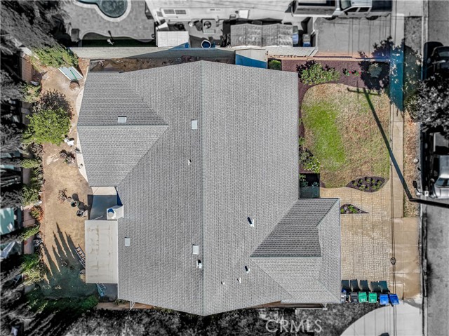 1827 Stow Street photo 2