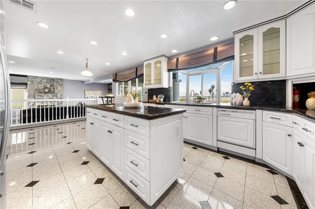 Detail Gallery Image 15 of 57 For 15331 Lillian Pl, Hacienda Heights,  CA 91745 - 5 Beds | 5 Baths