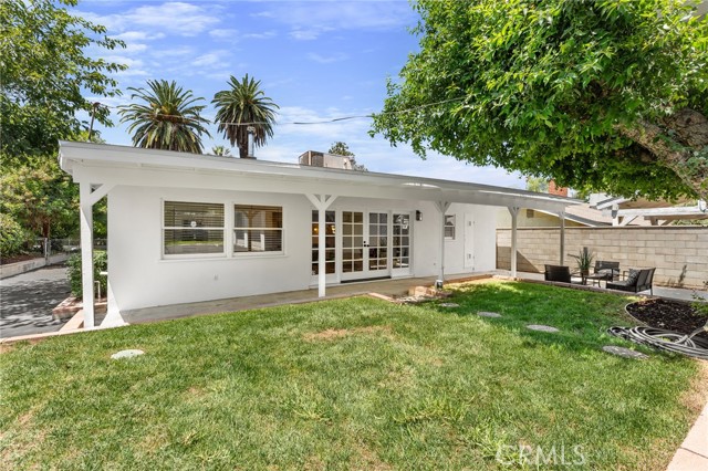 670 E Palm Avenue, Redlands CA: https://media.crmls.org/medias/c4dbff41-873e-4eae-8380-1e4a3d5c9e84.jpg