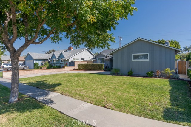 Image 3 for 214 S Hart Pl, Fullerton, CA 92831