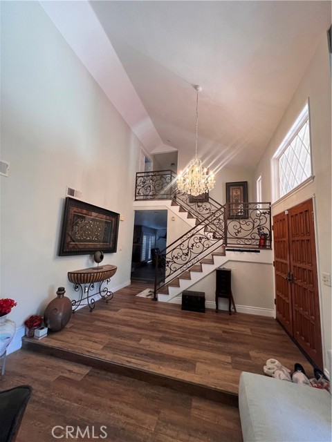 Detail Gallery Image 5 of 36 For 7158 Golden Vale, Riverside,  CA 92506 - 5 Beds | 3 Baths