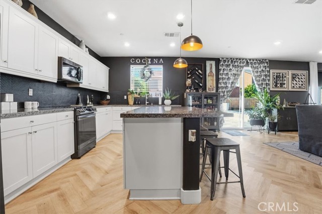 Detail Gallery Image 16 of 57 For 5236 Collard Ave, Fontana,  CA 92336 - 3 Beds | 2/1 Baths