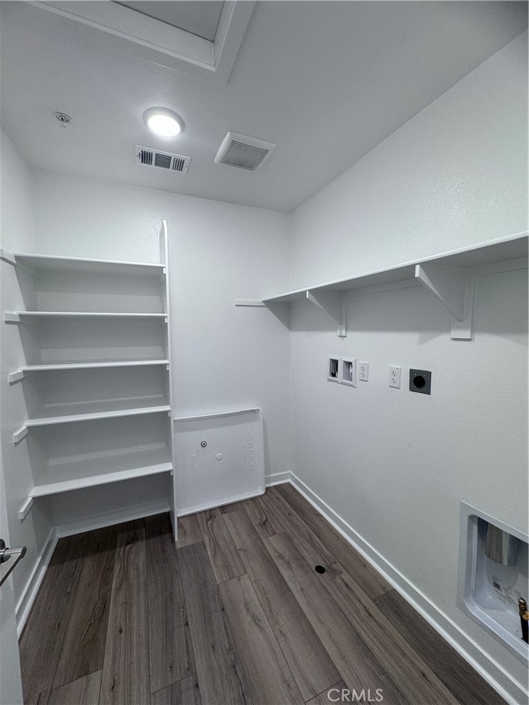 MLS #OC25239679 image #10