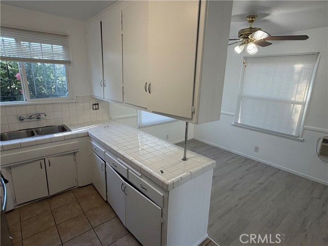 Detail Gallery Image 14 of 25 For 18127 Roscoe Bld #1,  Northridge,  CA 91325 - 2 Beds | 1 Baths