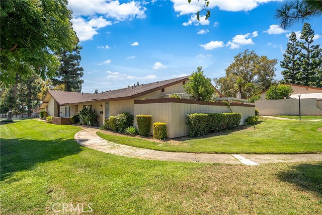 Detail Gallery Image 2 of 26 For 321 Spencer Ave, Upland,  CA 91786 - 2 Beds | 1 Baths