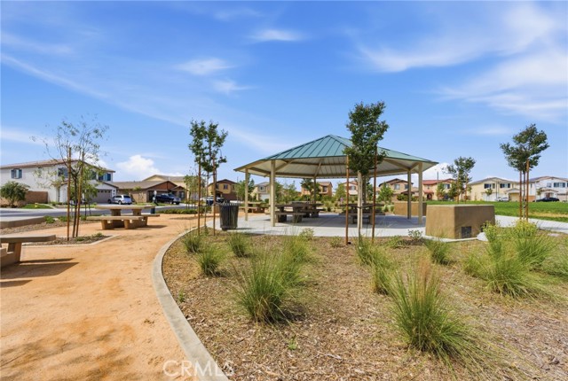 Detail Gallery Image 26 of 27 For 28858 Enclave, Winchester,  CA 92596 - 4 Beds | 2/1 Baths