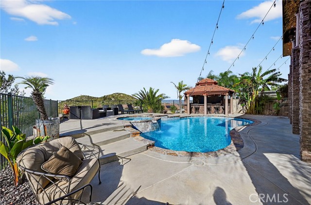 Detail Gallery Image 42 of 57 For 31860 Willow Wood Ct, Lake Elsinore,  CA 92532 - 4 Beds | 3 Baths