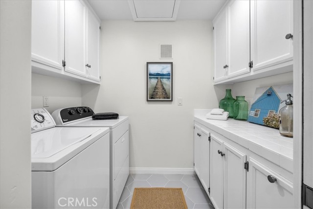 2209 Valley Drive, Manhattan Beach, California 90266, 4 Bedrooms Bedrooms, ,2 BathroomsBathrooms,Residential,Sold,Valley,SB22159548