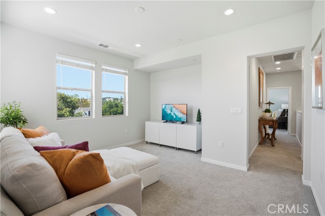 Detail Gallery Image 26 of 65 For 184 Alienta Ln, Rancho Mission Viejo,  CA 92694 - 2 Beds | 2/1 Baths