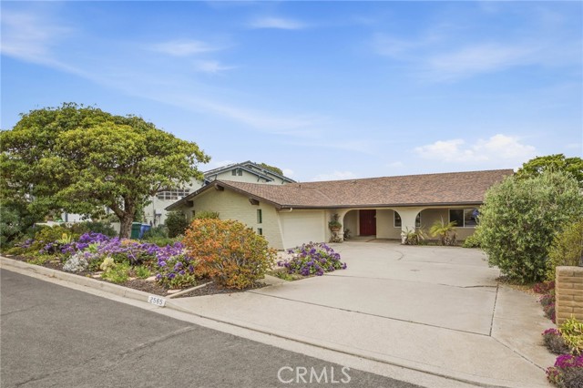 Detail Gallery Image 2 of 42 For 2565 Bay Vista Ln, Los Osos,  CA 93402 - 3 Beds | 2 Baths