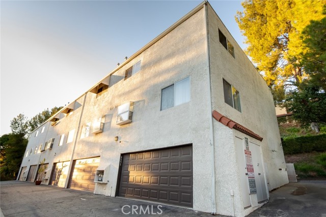 Front Image Thumbnail for CRBB26117565