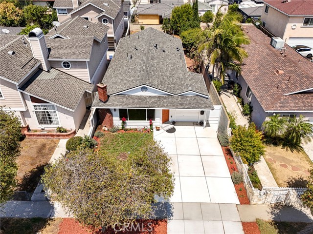 4317 W 166th Street, Lawndale CA: https://media.crmls.org/medias/c4e841dd-fa94-4b45-9e17-82f9341c4ede.jpg