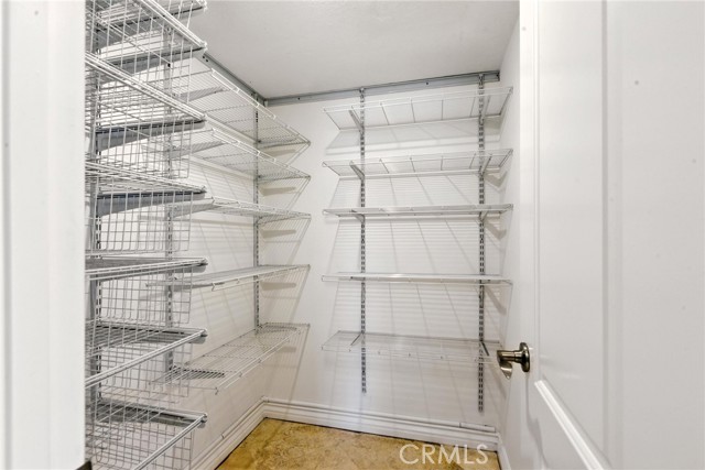 Detail Gallery Image 7 of 23 For 14846 Brownstone Ln, Westminster,  CA 92683 - 3 Beds | 2/1 Baths