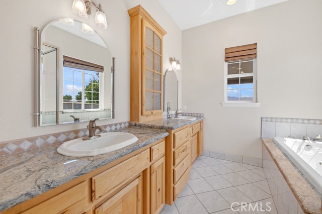 Detail Gallery Image 32 of 44 For 17850 W Avenue E8, Lancaster,  CA 93536 - 3 Beds | 2/1 Baths