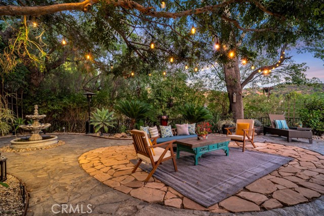 20994 Bandera Street, Woodland Hills CA: https://media.crmls.org/medias/c4e9b678-01f9-44ea-b494-43ffab04a193.jpg