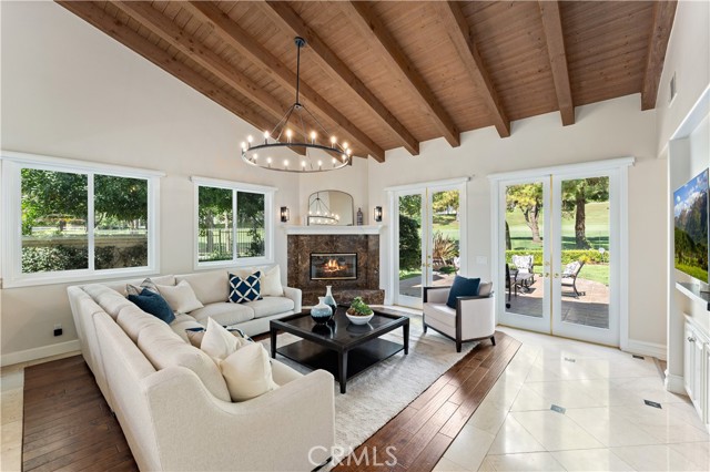 30781 Via Conquista, San Juan Capistrano CA: https://media.crmls.org/medias/c4e9d331-3ccd-4a92-ba27-6dc37d2da510.jpg
