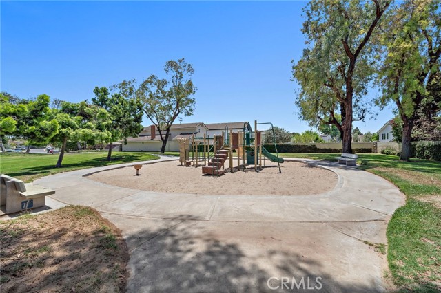 16 Bluejay, Irvine CA: https://media.crmls.org/medias/c4eae845-3936-4a89-8646-831e80859711.jpg