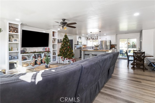 Detail Gallery Image 7 of 54 For 4680 Whispering Oak, Paso Robles,  CA 93446 - 4 Beds | 3 Baths