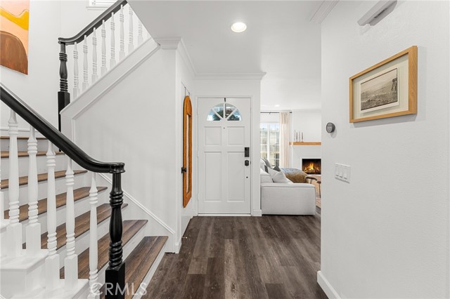 Detail Gallery Image 5 of 39 For 5006 Hampton Ct, Westminster,  CA 92683 - 2 Beds | 1/1 Baths