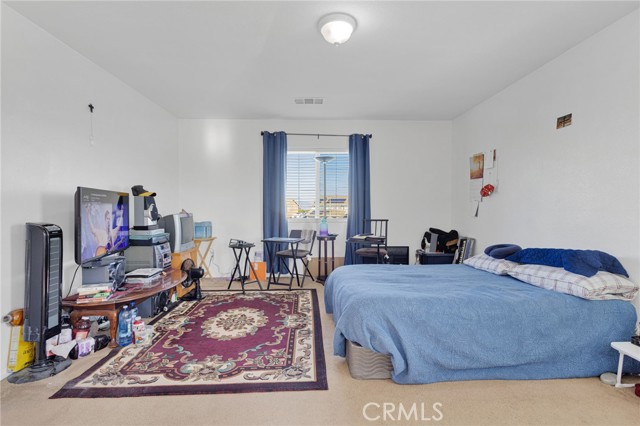 Detail Gallery Image 21 of 28 For 13816 Grant, Oak Hills,  CA 92344 - 4 Beds | 3 Baths