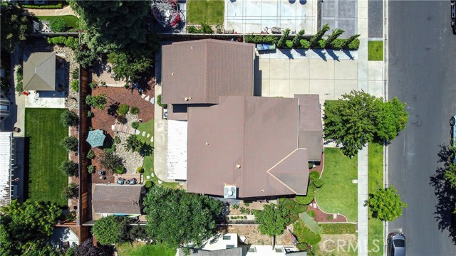 4350 Ferreira Ranch Drive, Turlock CA: https://media.crmls.org/medias/c4eda218-8b90-4da3-9ff1-c769886b340c.jpg