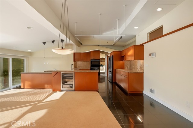 Detail Gallery Image 6 of 28 For 3103 Flintridge, Fullerton,  CA 92835 - 3 Beds | 3 Baths