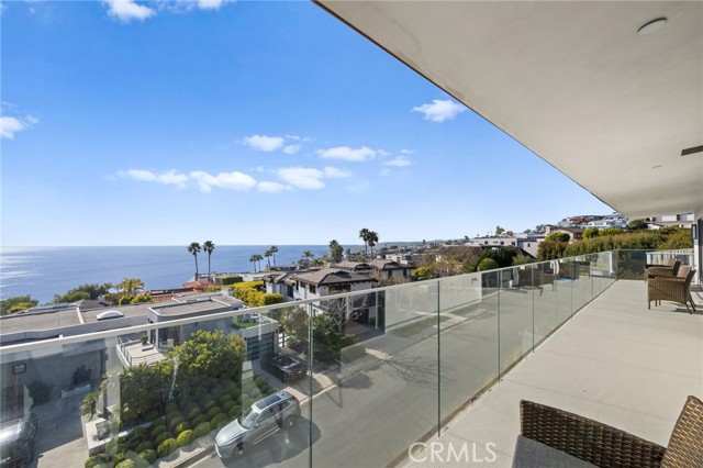 Detail Gallery Image 37 of 53 For 723 Balboa Ave, Laguna Beach,  CA 92651 - 4 Beds | 4/1 Baths
