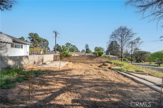 3718 El Sereno Avenue, Altadena CA: https://media.crmls.org/medias/c4f04c5f-c9d2-4f39-a575-65f34cac67e3.jpg