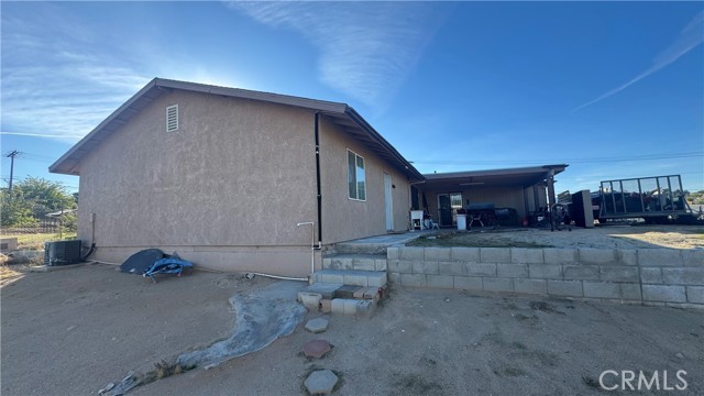 Detail Gallery Image 18 of 20 For 14327 Rodeo Dr, Victorville,  CA 92395 - 5 Beds | 3 Baths